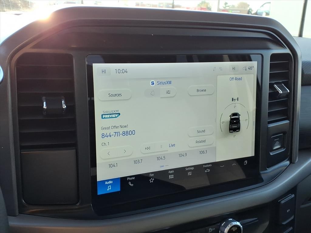 Ford F-150 Vehicle Full-screen Gallery Image 12