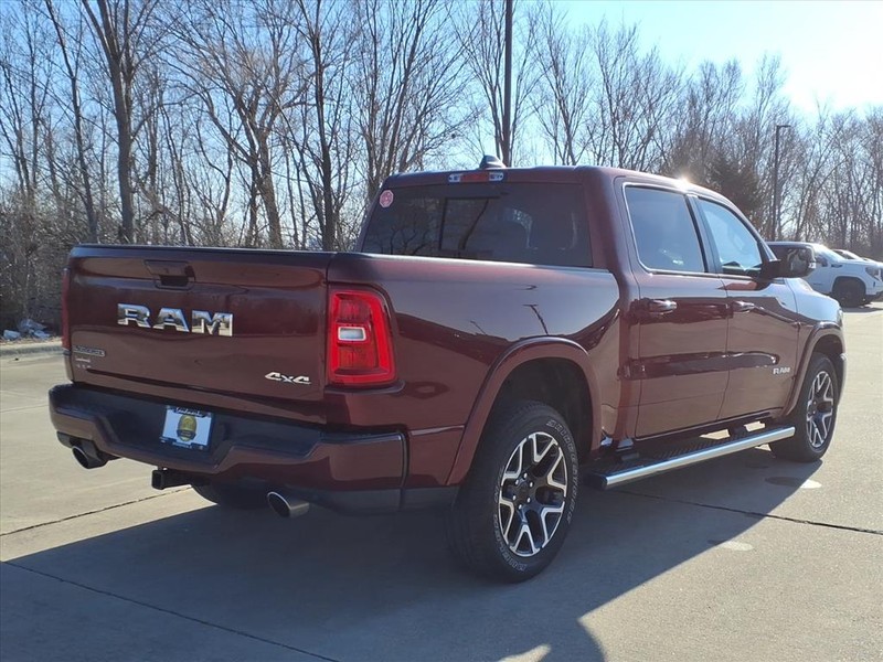 Ram 1500 Vehicle Full-screen Gallery Image 4