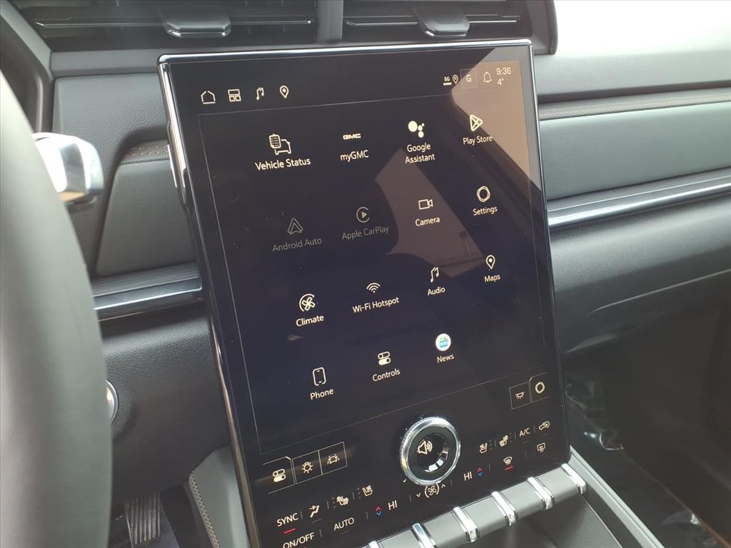 GMC Terrain Vehicle Full-screen Gallery Image 8