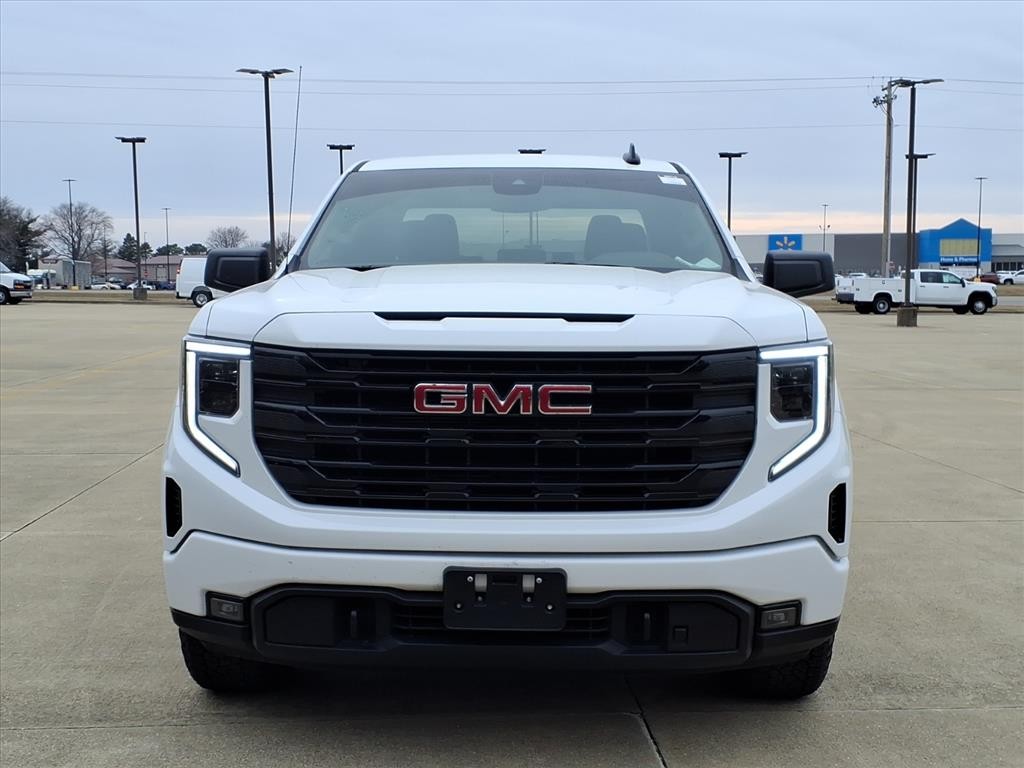 GMC Sierra 1500 Vehicle Full-screen Gallery Image 7