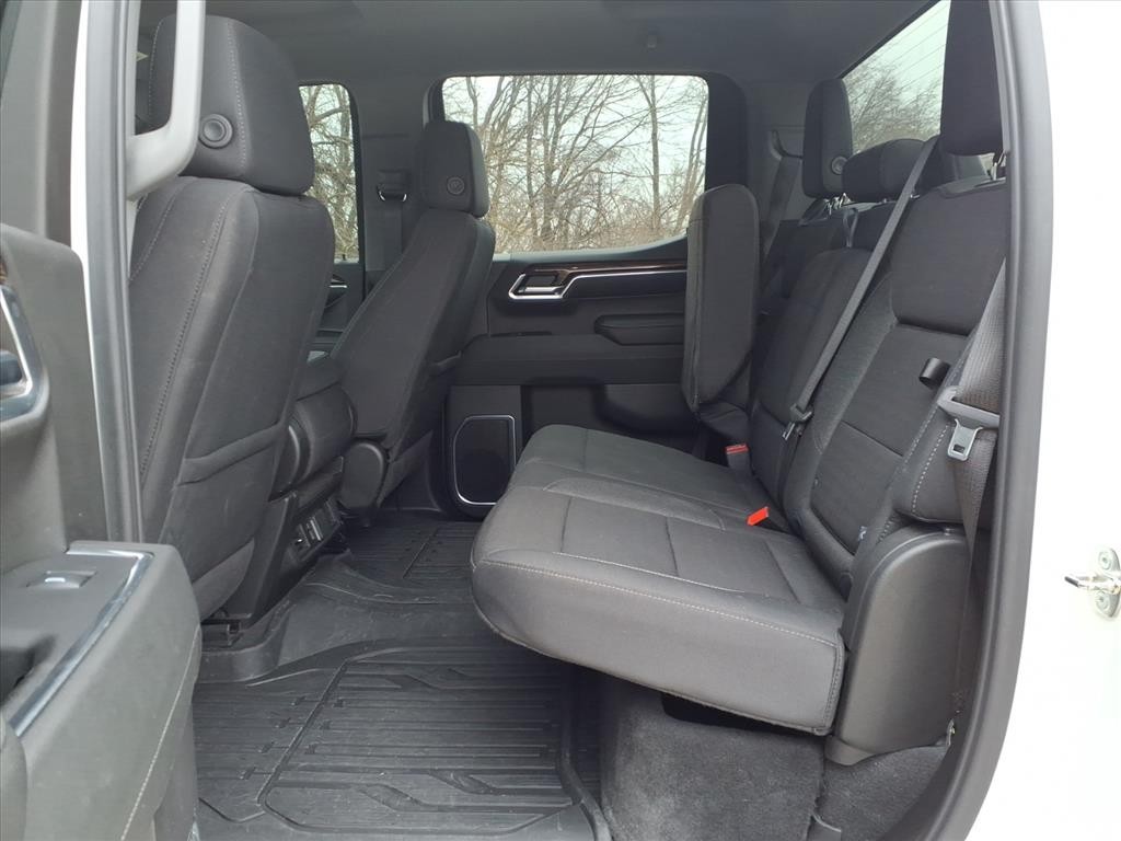 GMC Sierra 1500 Vehicle Full-screen Gallery Image 21