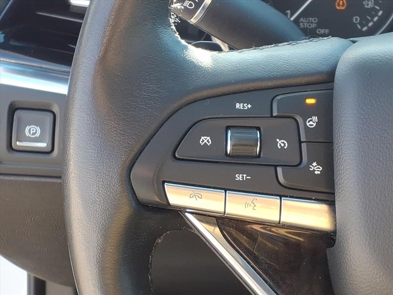 Cadillac XT6 Vehicle Full-screen Gallery Image 17