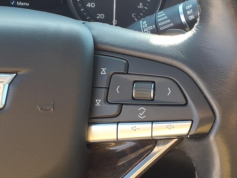 Cadillac XT6 Vehicle Full-screen Gallery Image 18