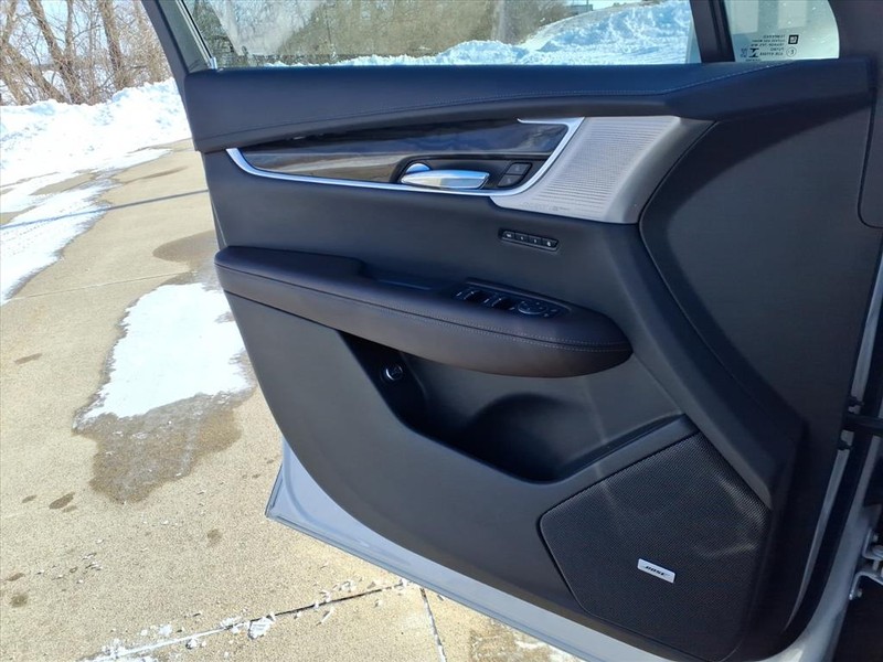 Cadillac XT6 Vehicle Full-screen Gallery Image 20