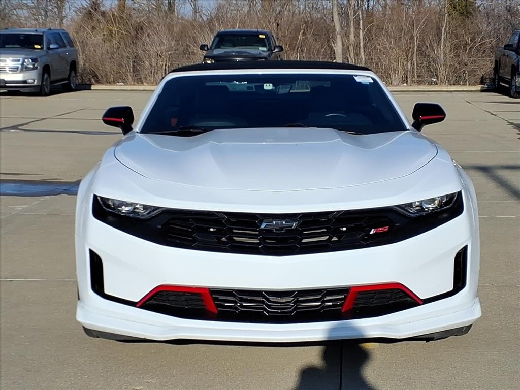 Chevrolet Camaro Vehicle Full-screen Gallery Image 7