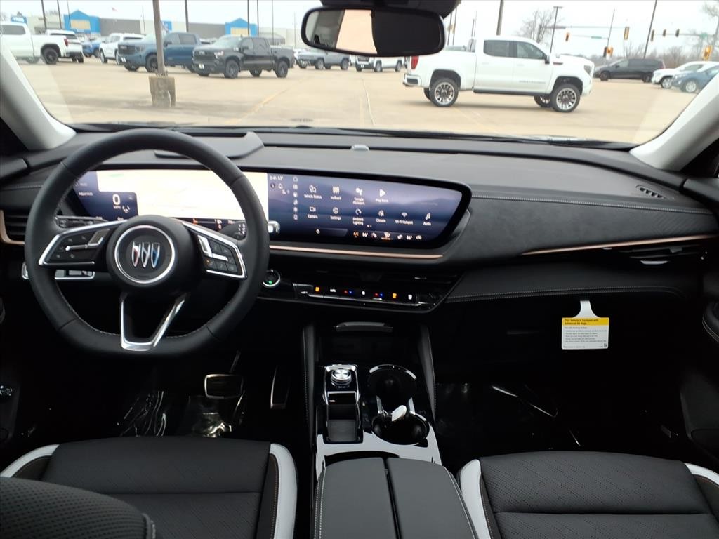 Buick Envision Vehicle Full-screen Gallery Image 8