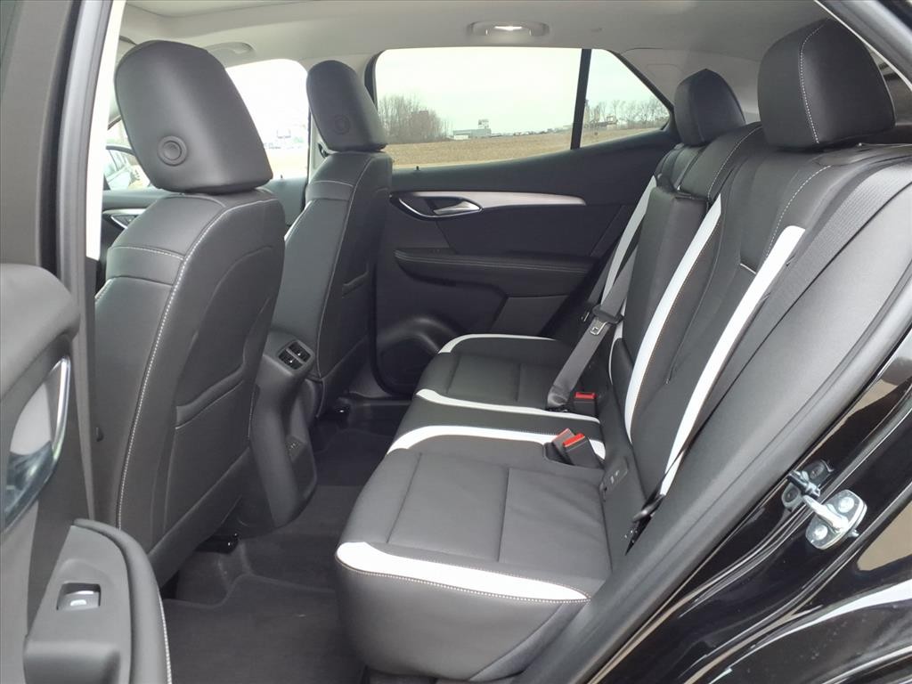 Buick Envision Vehicle Full-screen Gallery Image 20