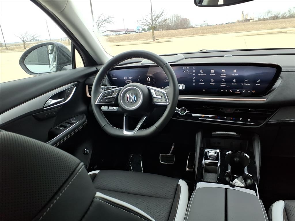 Buick Envision Vehicle Full-screen Gallery Image 6