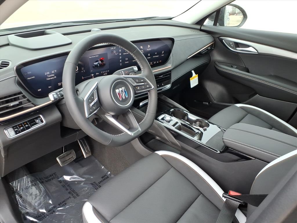 Buick Envision Vehicle Full-screen Gallery Image 15