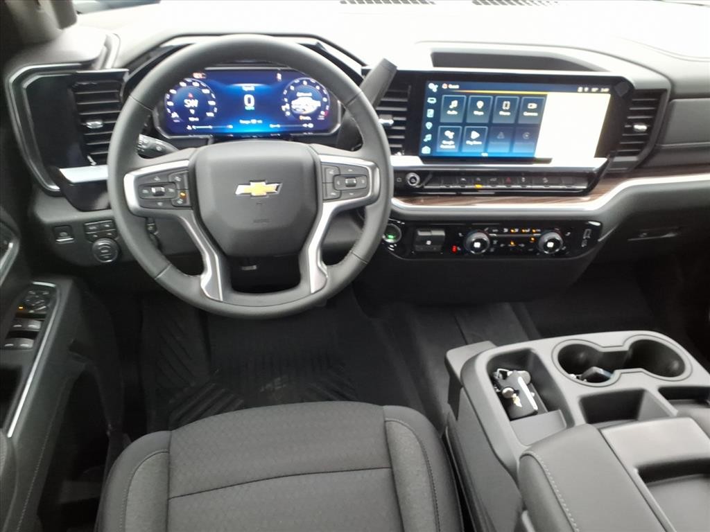 Chevrolet Silverado 1500 Vehicle Full-screen Gallery Image 7