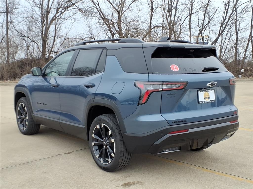 Chevrolet Equinox Vehicle Full-screen Gallery Image 3