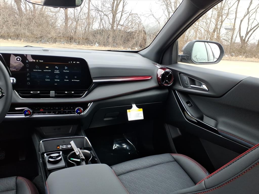 Chevrolet Equinox Vehicle Full-screen Gallery Image 5