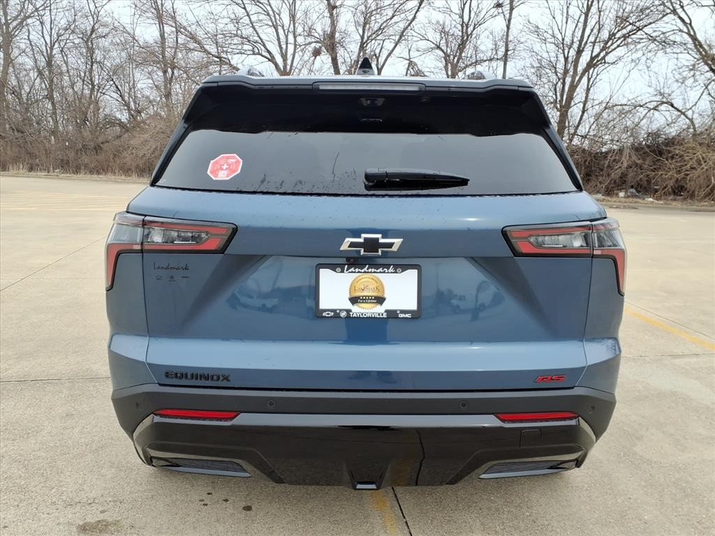 Chevrolet Equinox Vehicle Full-screen Gallery Image 18