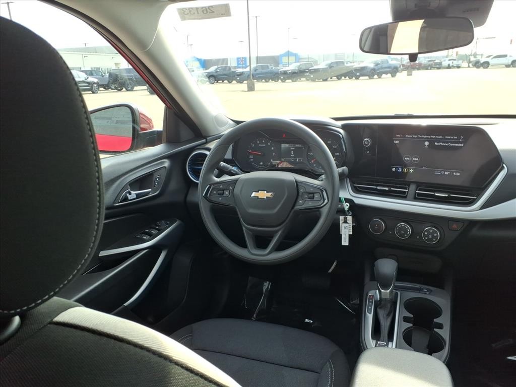 Chevrolet Trax Vehicle Full-screen Gallery Image 6