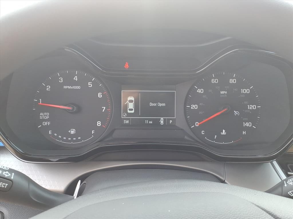 Chevrolet Trax Vehicle Full-screen Gallery Image 14