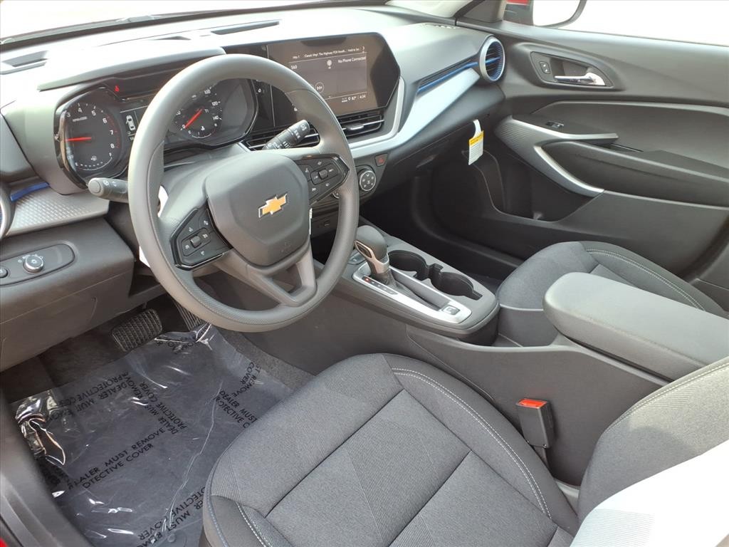 Chevrolet Trax Vehicle Full-screen Gallery Image 16