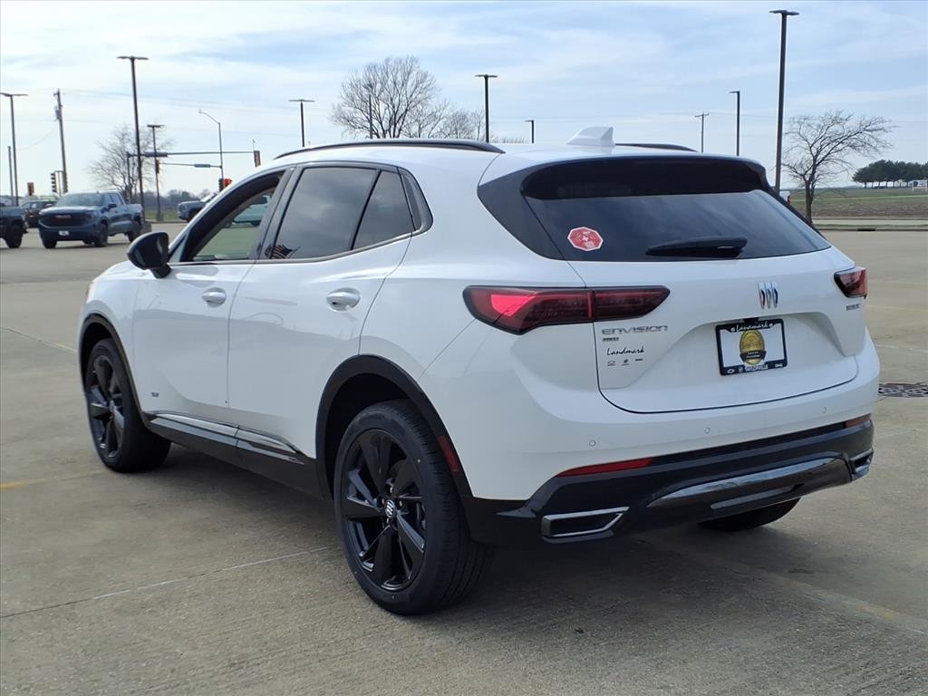 Buick Envision Vehicle Full-screen Gallery Image 3