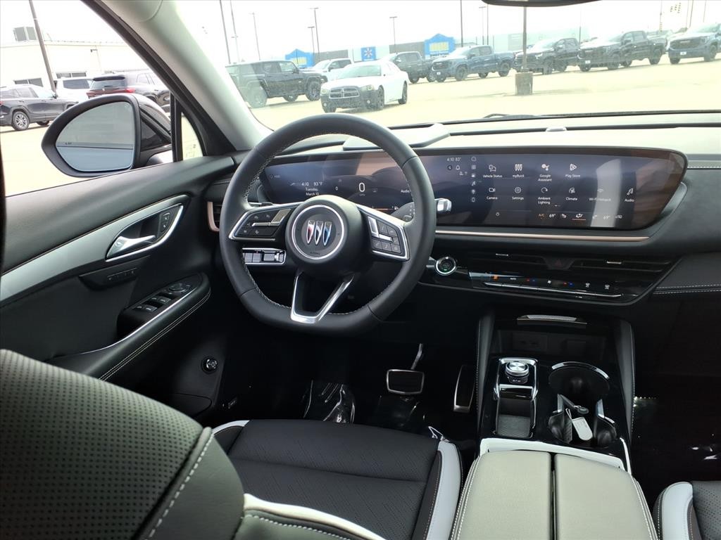 Buick Envision Vehicle Full-screen Gallery Image 6