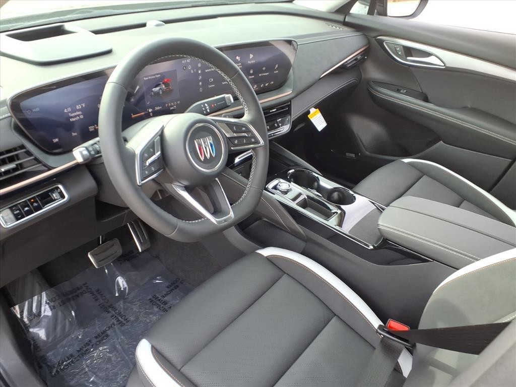 Buick Envision Vehicle Full-screen Gallery Image 15