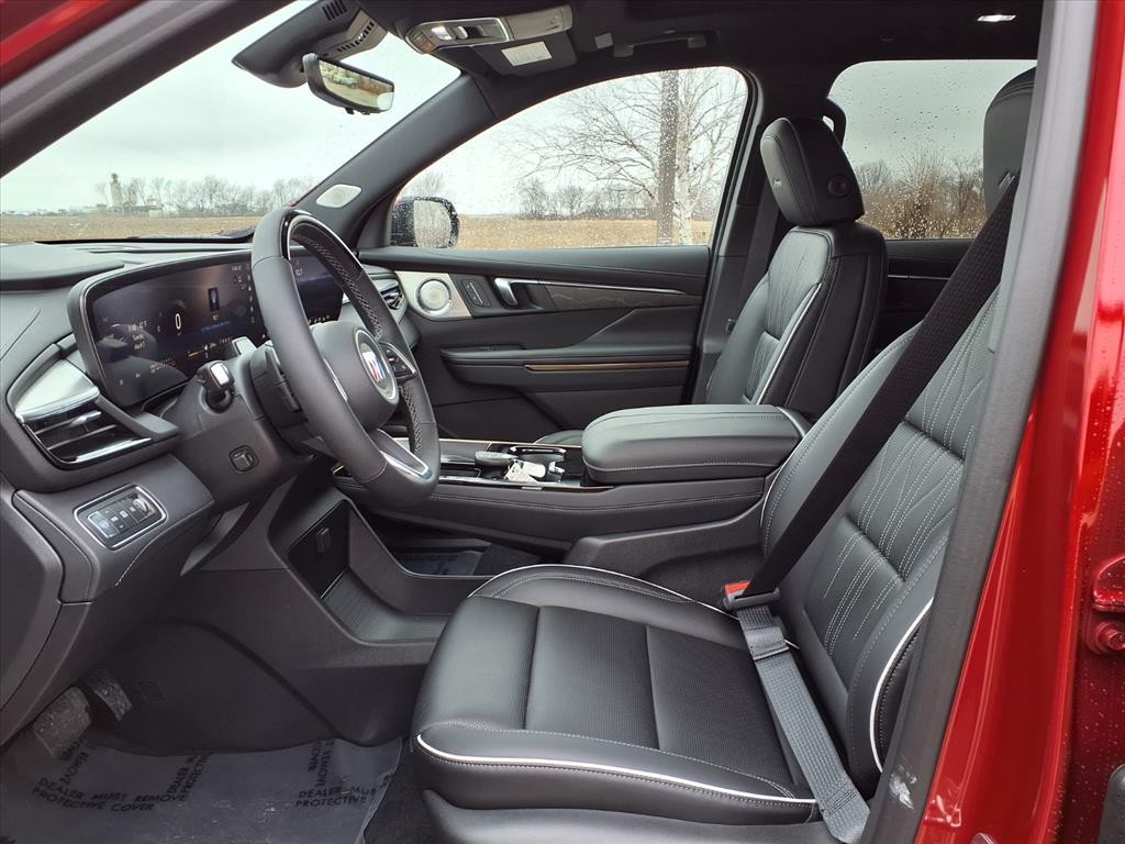 Buick Enclave Vehicle Full-screen Gallery Image 21