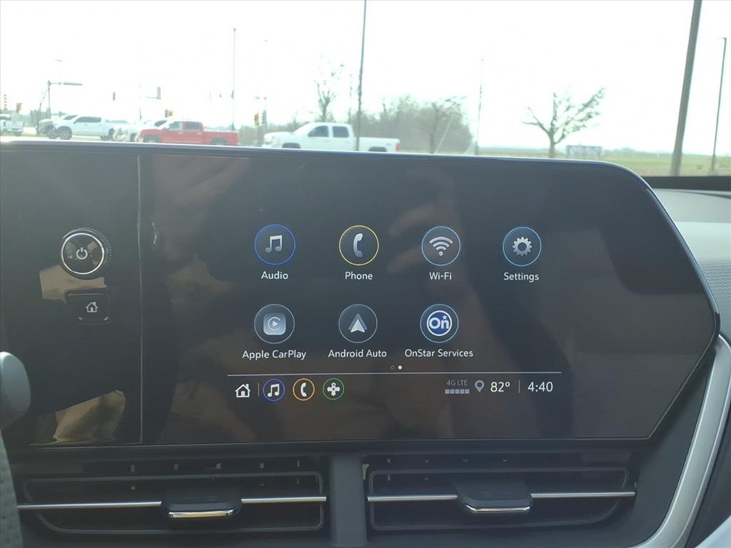 Chevrolet Trax Vehicle Full-screen Gallery Image 8