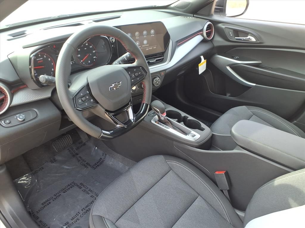 Chevrolet Trax Vehicle Full-screen Gallery Image 16