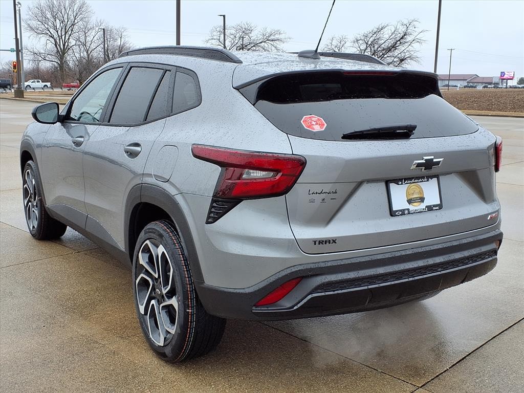 Chevrolet Trax Vehicle Full-screen Gallery Image 3