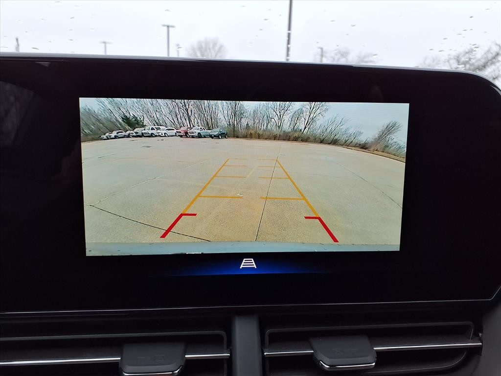 Chevrolet Trax Vehicle Full-screen Gallery Image 7