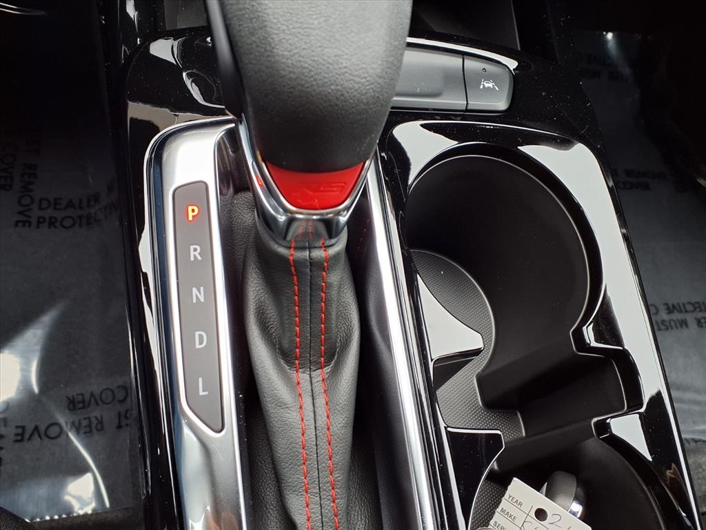 Chevrolet Trax Vehicle Full-screen Gallery Image 9