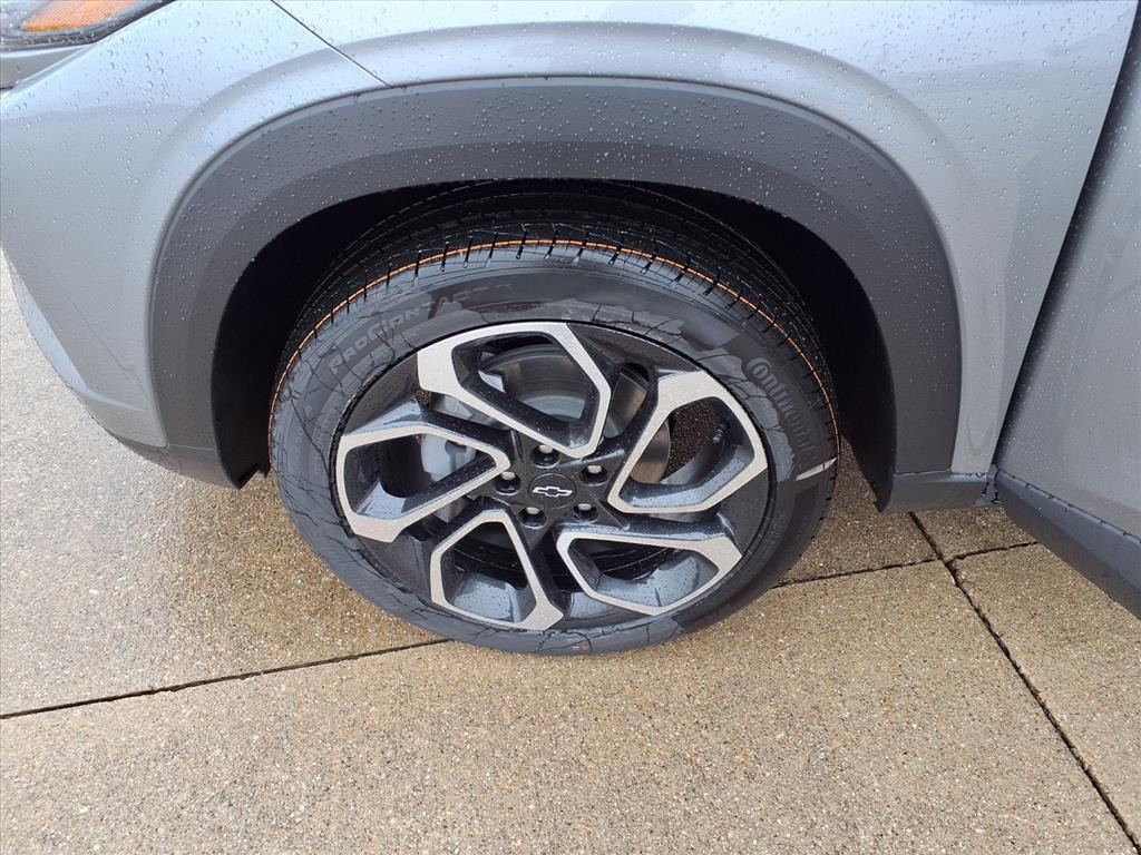 Chevrolet Trax Vehicle Full-screen Gallery Image 18