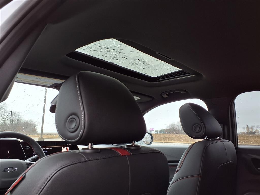 Chevrolet Trax Vehicle Full-screen Gallery Image 21