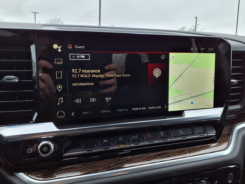 GMC Sierra 1500 Vehicle Full-screen Gallery Image 6