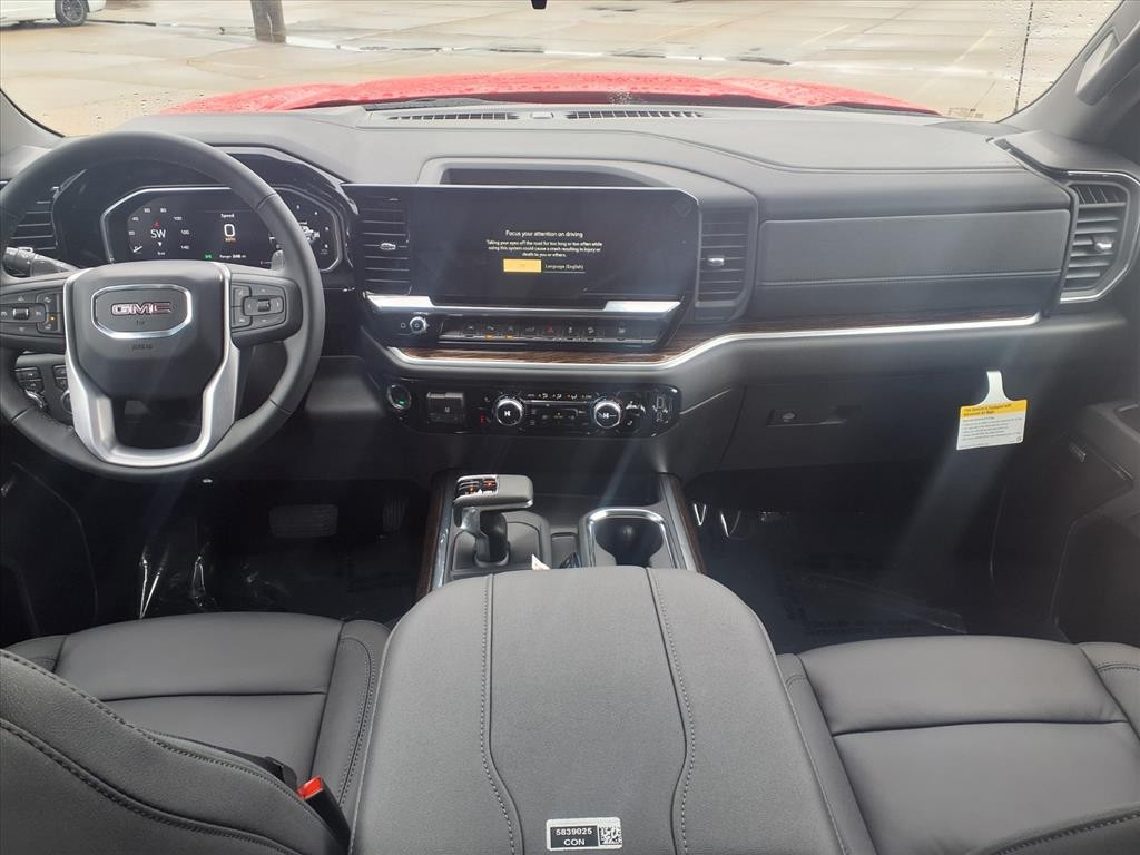 GMC Sierra 1500 Vehicle Full-screen Gallery Image 4