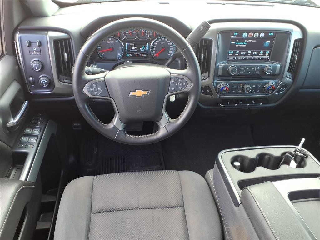 Chevrolet Silverado 1500 LD Vehicle Full-screen Gallery Image 11