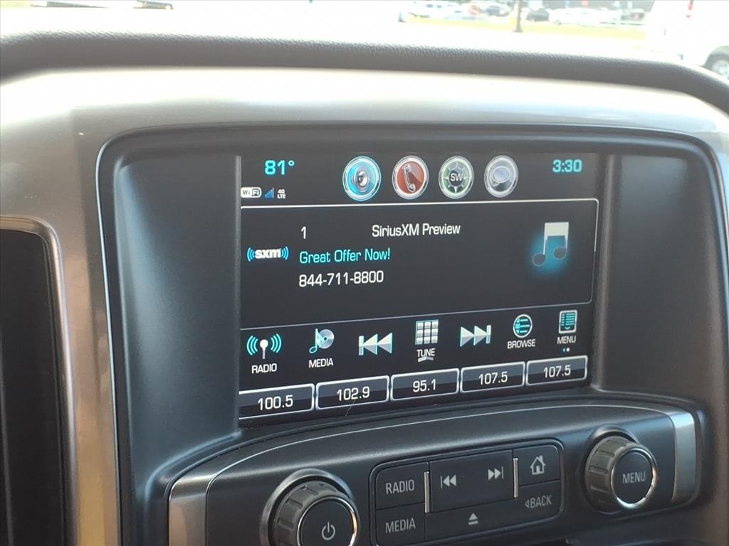 Chevrolet Silverado 1500 LD Vehicle Full-screen Gallery Image 12