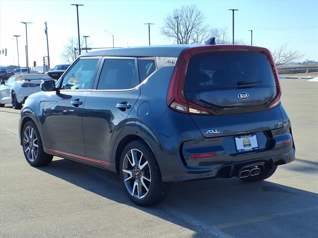 Kia Soul Vehicle Full-screen Gallery Image 3