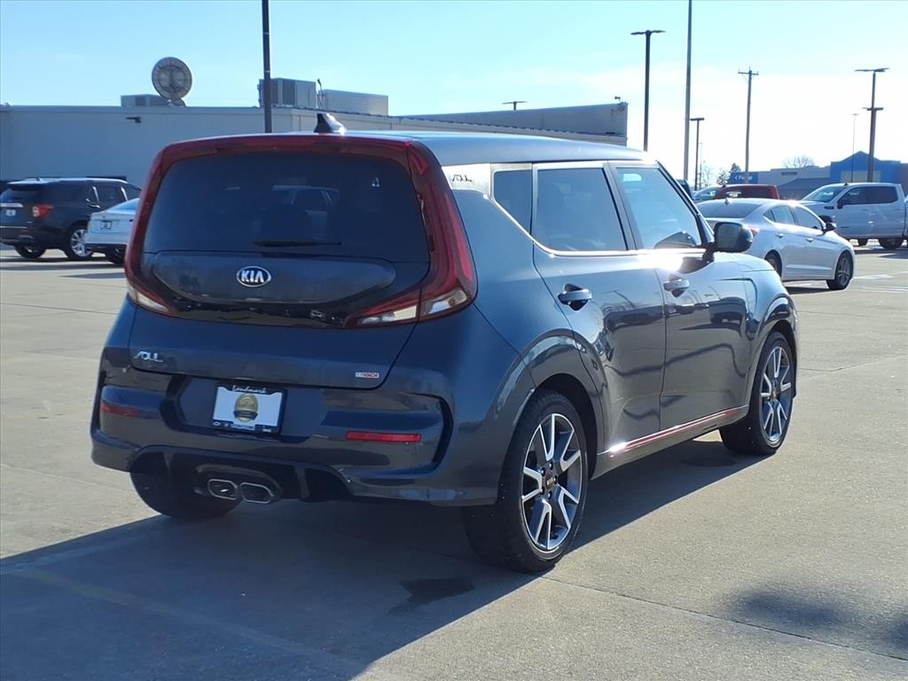 Kia Soul Vehicle Full-screen Gallery Image 4