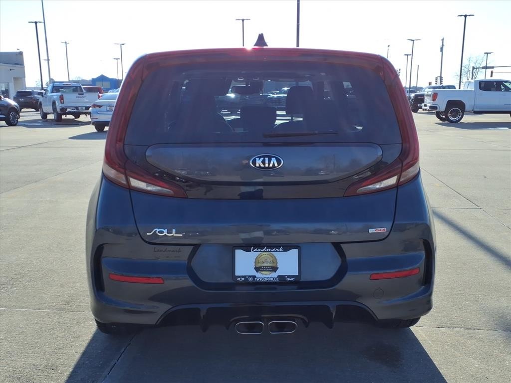 Kia Soul Vehicle Full-screen Gallery Image 24