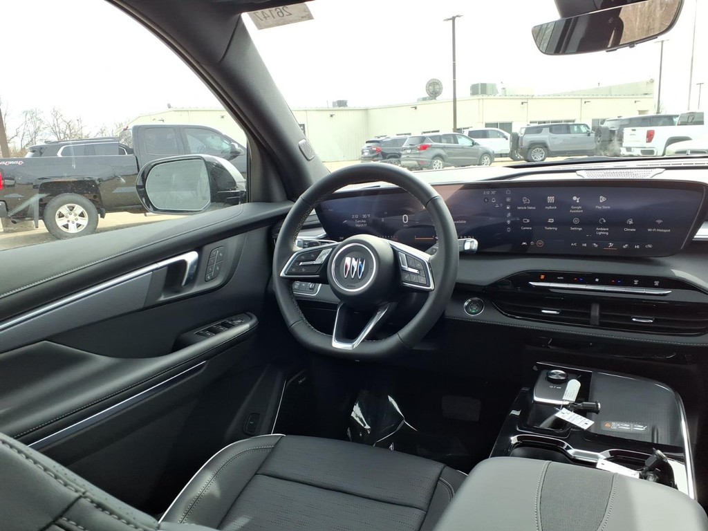 Buick Enclave Vehicle Full-screen Gallery Image 6