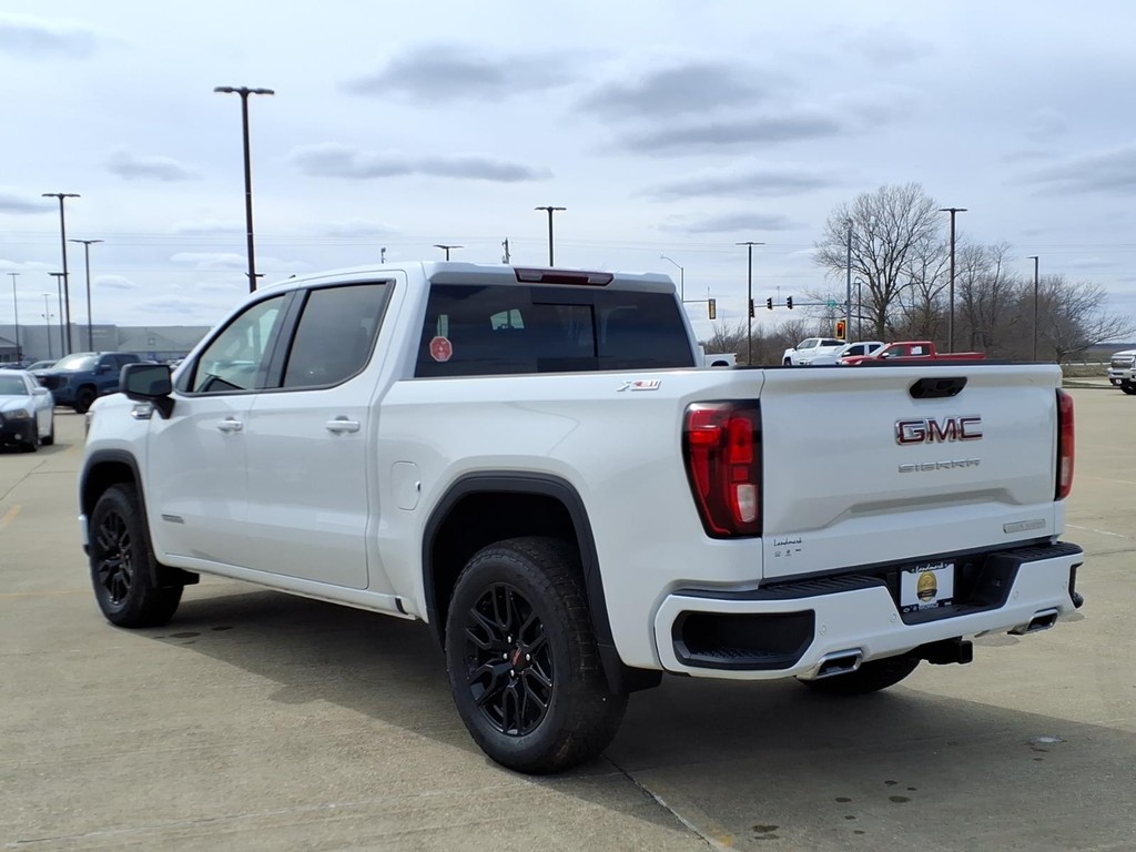 GMC Sierra 1500 Vehicle Full-screen Gallery Image 3