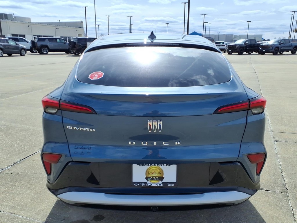 Buick Envista Vehicle Full-screen Gallery Image 19