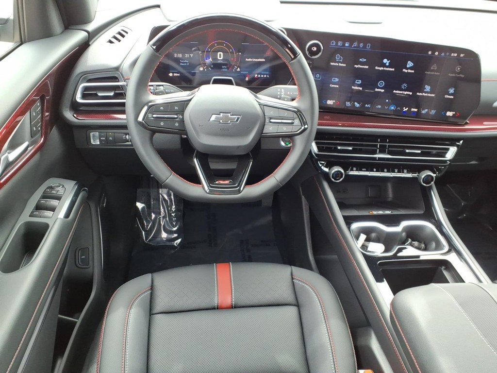 Chevrolet Traverse Vehicle Full-screen Gallery Image 7