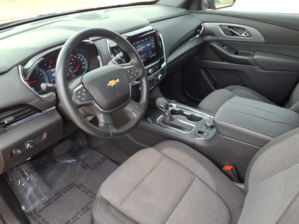 Chevrolet Traverse Vehicle Full-screen Gallery Image 18