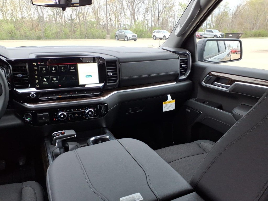 GMC Sierra 1500 Vehicle Full-screen Gallery Image 5