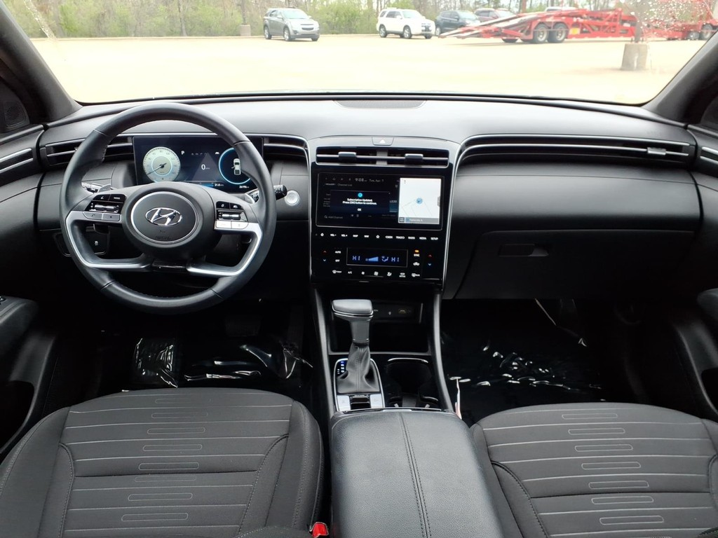 Hyundai Santa Cruz Vehicle Full-screen Gallery Image 4