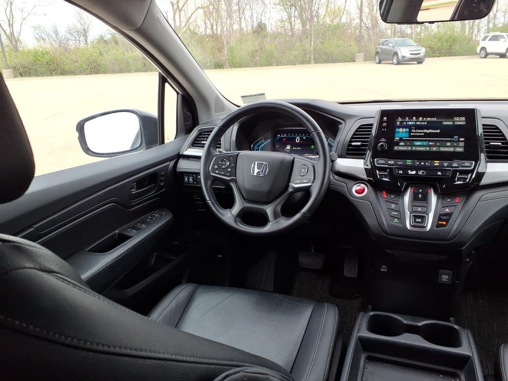 Honda Odyssey Vehicle Full-screen Gallery Image 6