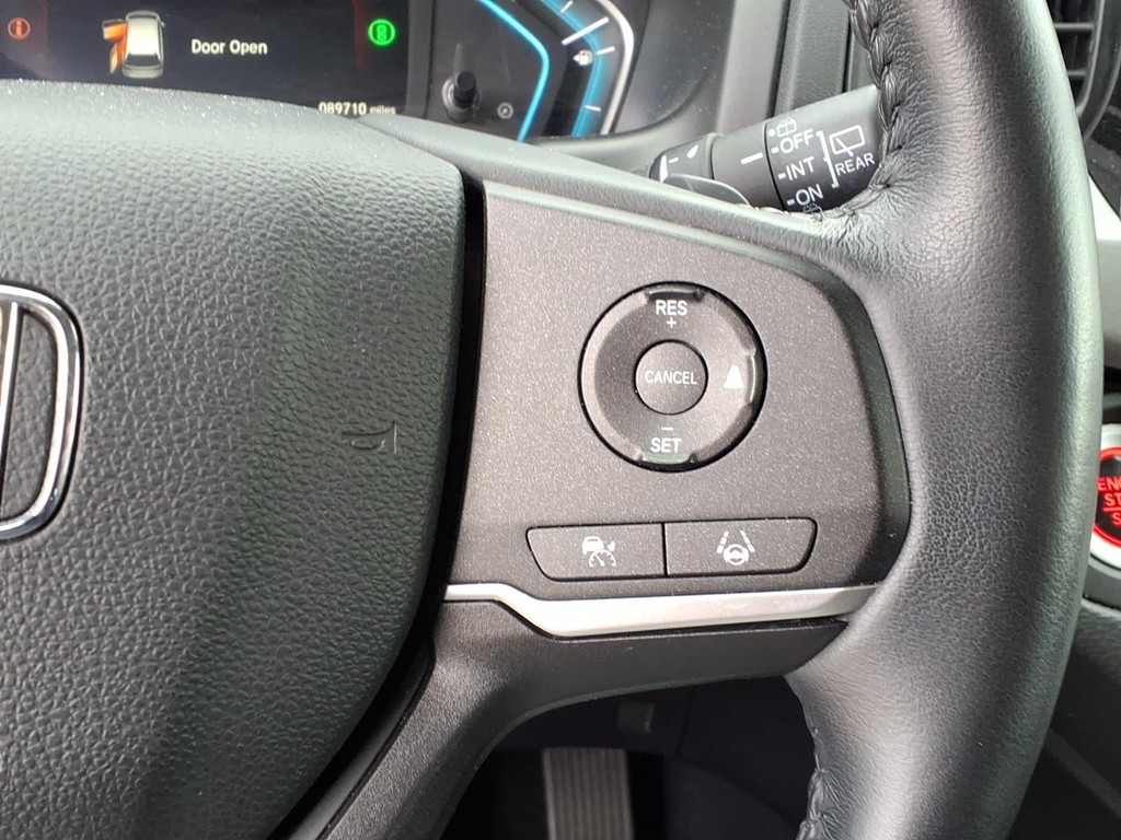 Honda Odyssey Vehicle Full-screen Gallery Image 12