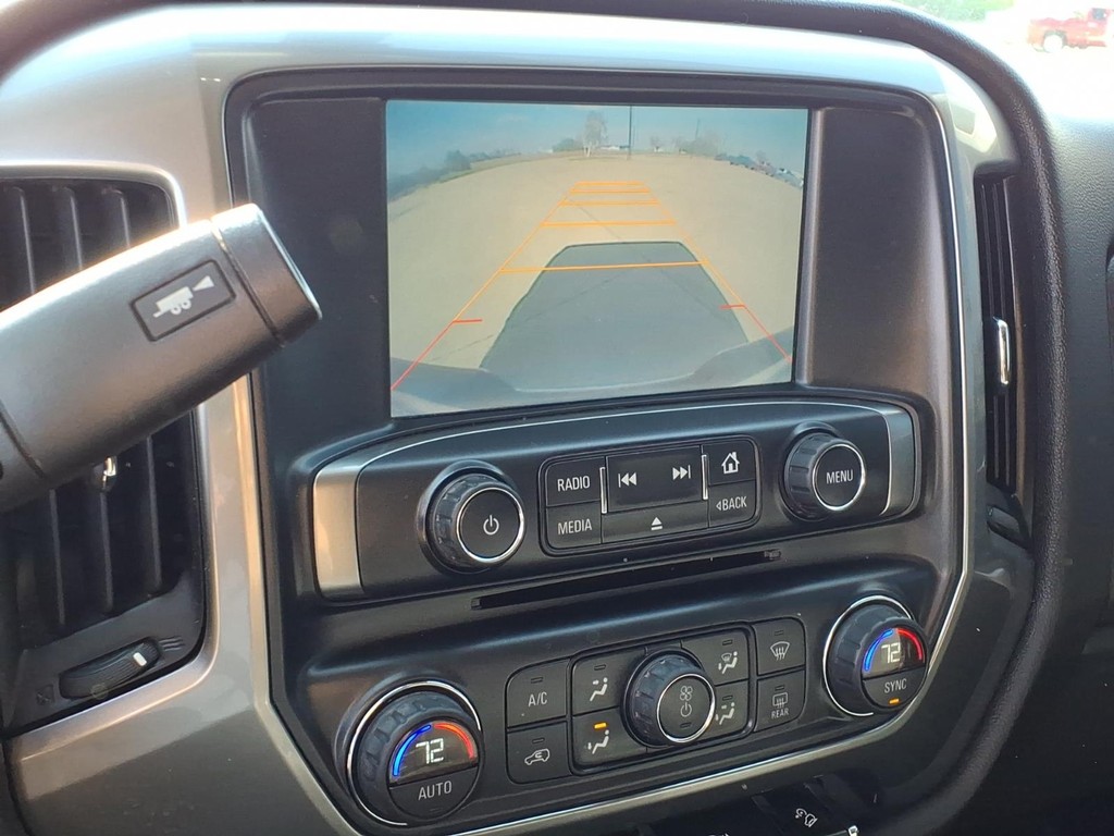 Chevrolet Silverado 1500 Vehicle Full-screen Gallery Image 9