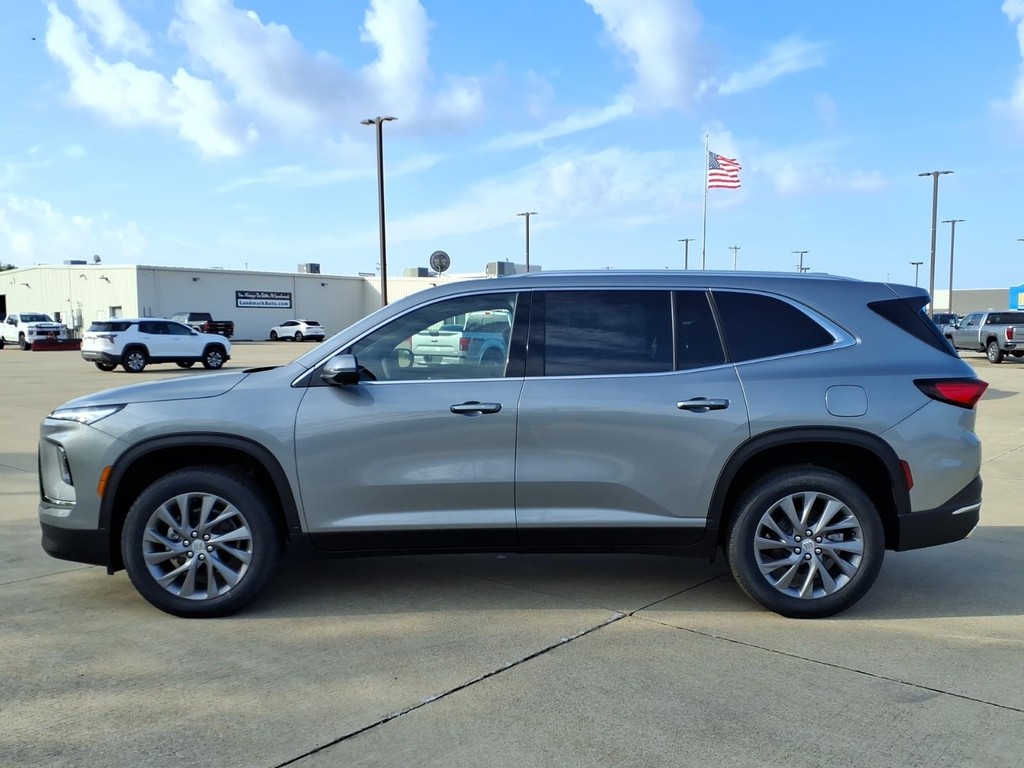 Buick Enclave Vehicle Full-screen Gallery Image 2