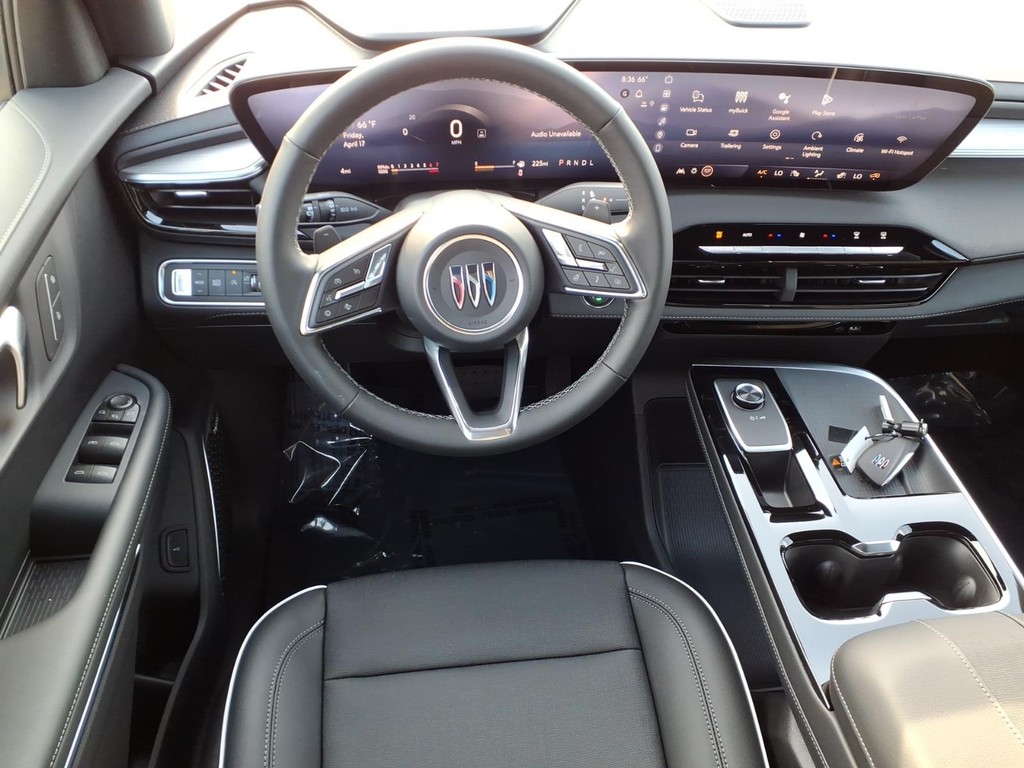 Buick Enclave Vehicle Full-screen Gallery Image 5